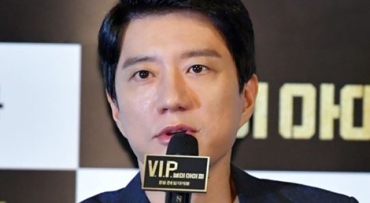 [E포토]김명민, '담배 피는 연기 너무 힘들었어요'