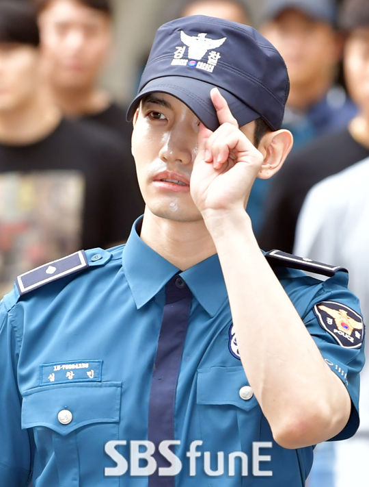 최시원-최강창민 전역