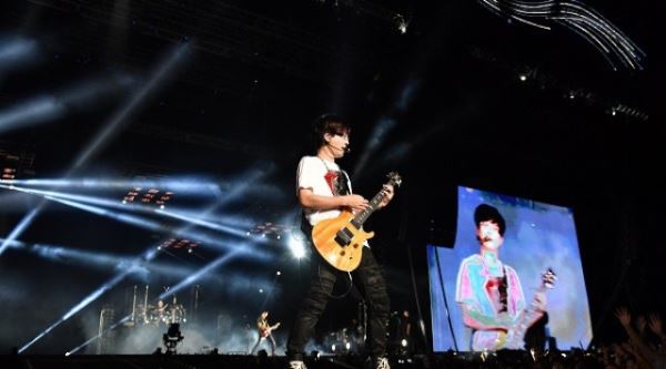 [리뷰]서태지, 방탄-3만5천 관객과 25주년 '춤 실력은 여전해요'