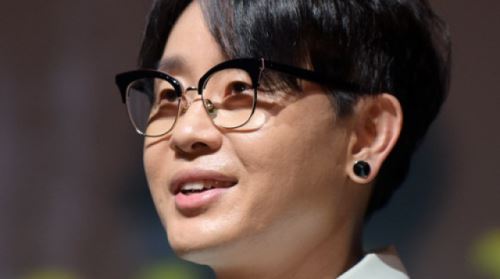 가수 이승환, 악성댓글 작성자 50명에게 '법적대응'