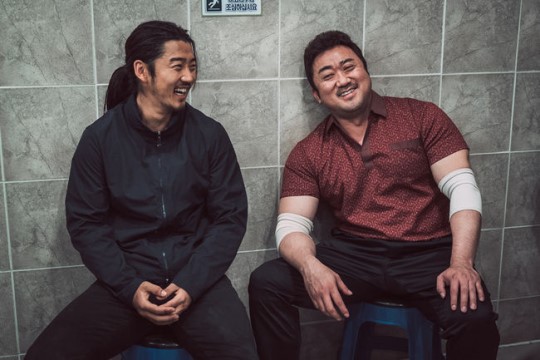 ìœ¤ê³„ìƒ ì§€ë…í•œ í¥í–‰ ë¶ˆìš´ ì