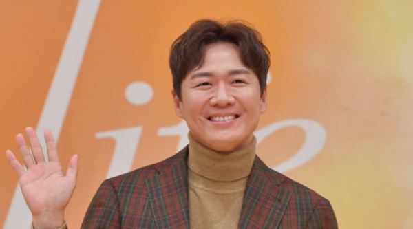 [E포토]연정훈, '카리스마 넘치는 드라마 PD에요'