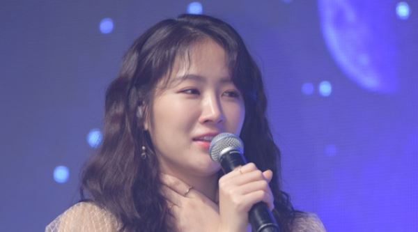 소유, 씨스타 멤버에서 솔로 가수로 2막...앨범명도 ‘RE:BORN’