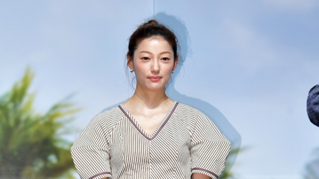 이엘, 김재욱 사진 유출 논란 "재미로 올렸다 지운 것" 해명