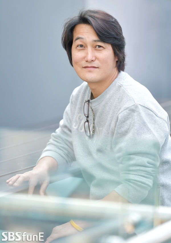 홍승일