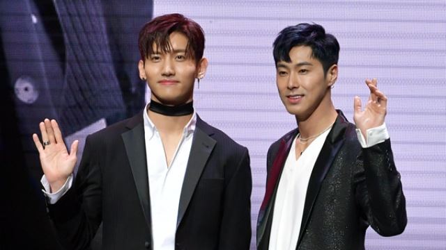 동방신기 "타이틀곡 제목처럼 우리 삶 자체가 운명"