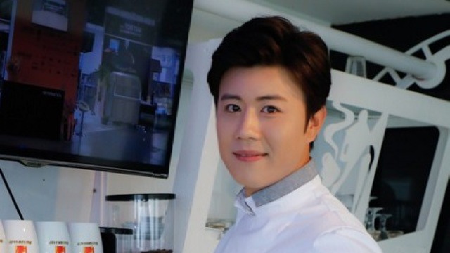 진해성, 125년 전통 이탈리아 커피 브랜드 전속 모델 발탁