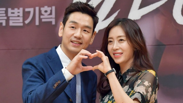 시크릿마더 송윤아 “김태우, 날 무장해제 시켜…큰 의지돼”