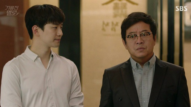 '기름진 멜로' 이준호, 정려원 父에게 "서로 좋아하는 사이" 고백