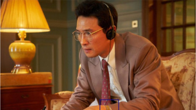 '공작'의 롤렉스가 '8시 10분'을 가리키는 이유