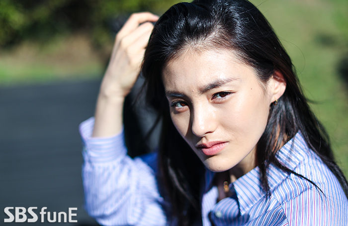 김용지