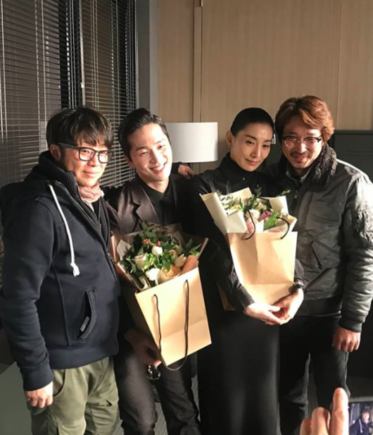 김서형