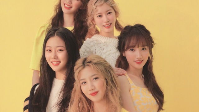 풋풋+러블리&hellip;핫한 데뷔 이뤄낸 체리블렛 첫 화보