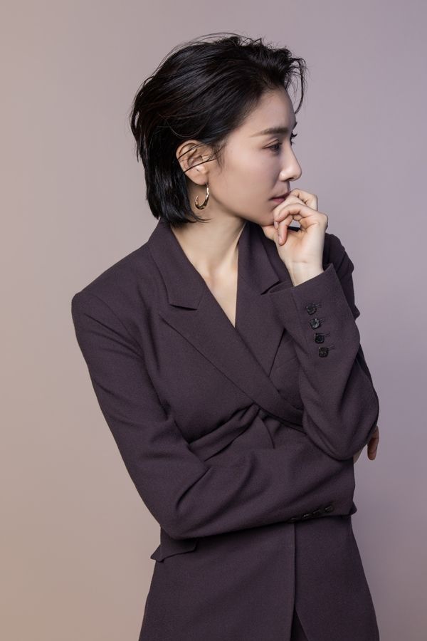 김서형 -플라이업 제공