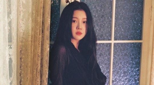 '2년 만에 컴백' 백예린, 음원차트 1위 "과분한 사랑 감사하다"