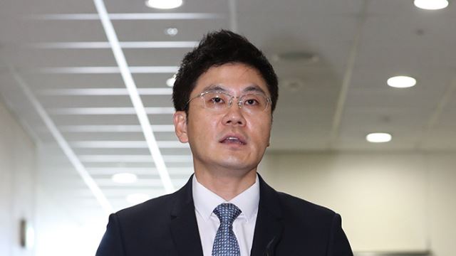 '양현석 동생' 양민석, YG 대표 재선임&hellip;"조사 성실히 임할 것"