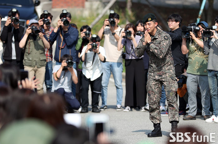 옥택연