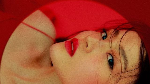 '3년만에 컴백' 이하이 '누구 없소'로 5일째 음원차트 1위