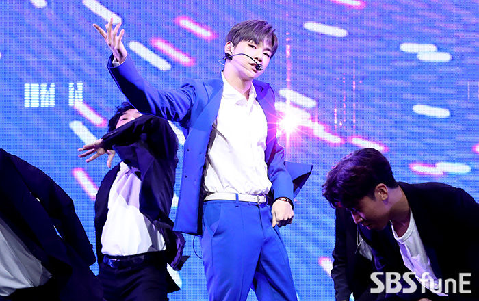강다니엘