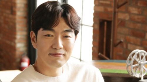 '열혈 LG팬' 이종혁, 준플레이오프 3차전 시구 "기적 염원"