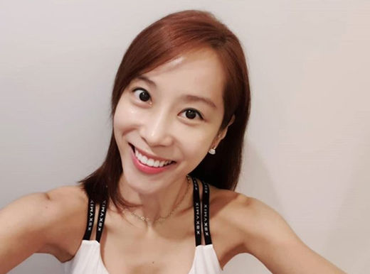 수척해진 조민아, 레이노병 투병 근황 "여기서 무너질 수 없어"