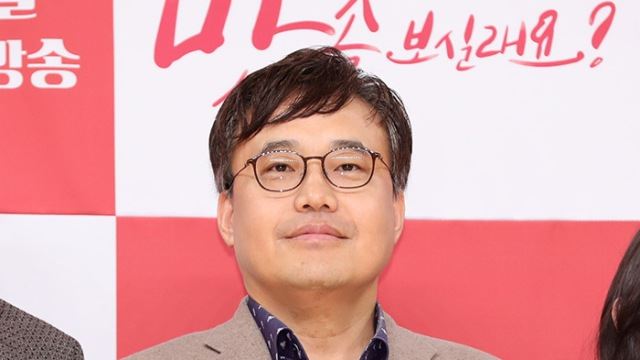 [E포토]SBS 새 아침드라마 '맛 좀 보실래요'의 윤류해 감독
