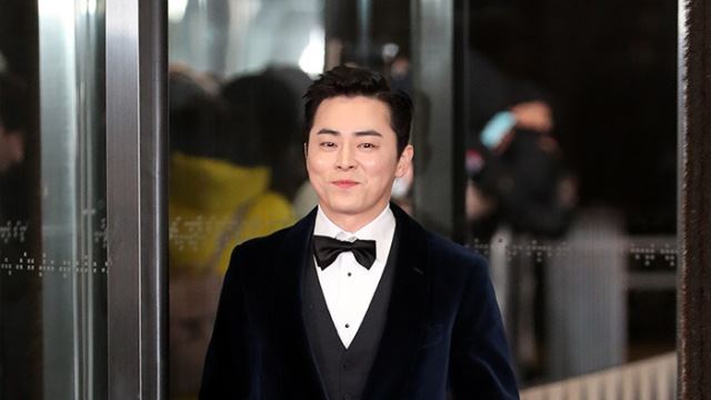 [E포토]조정석, '멋진 턱시도 차림으로'