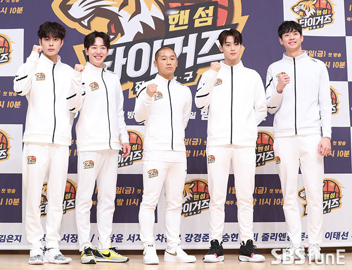 유선호 이태선 쇼리 차은우 문수인