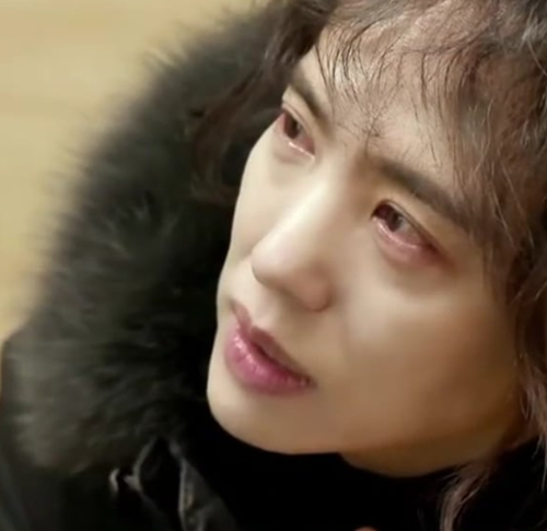 양준일