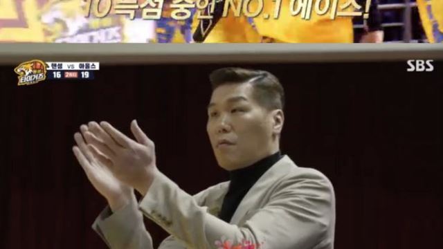 '핸섬타이거즈' No.1 에이스 문수인, 눈부신 플레이&hellip;4분여 만에 10득점