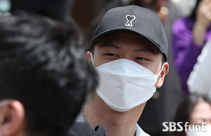 육성재