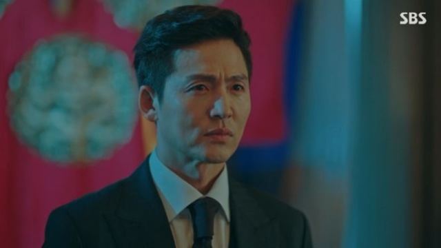 '더킹' 이정진 vs 이정진…"나는 2020년에서 온 너"