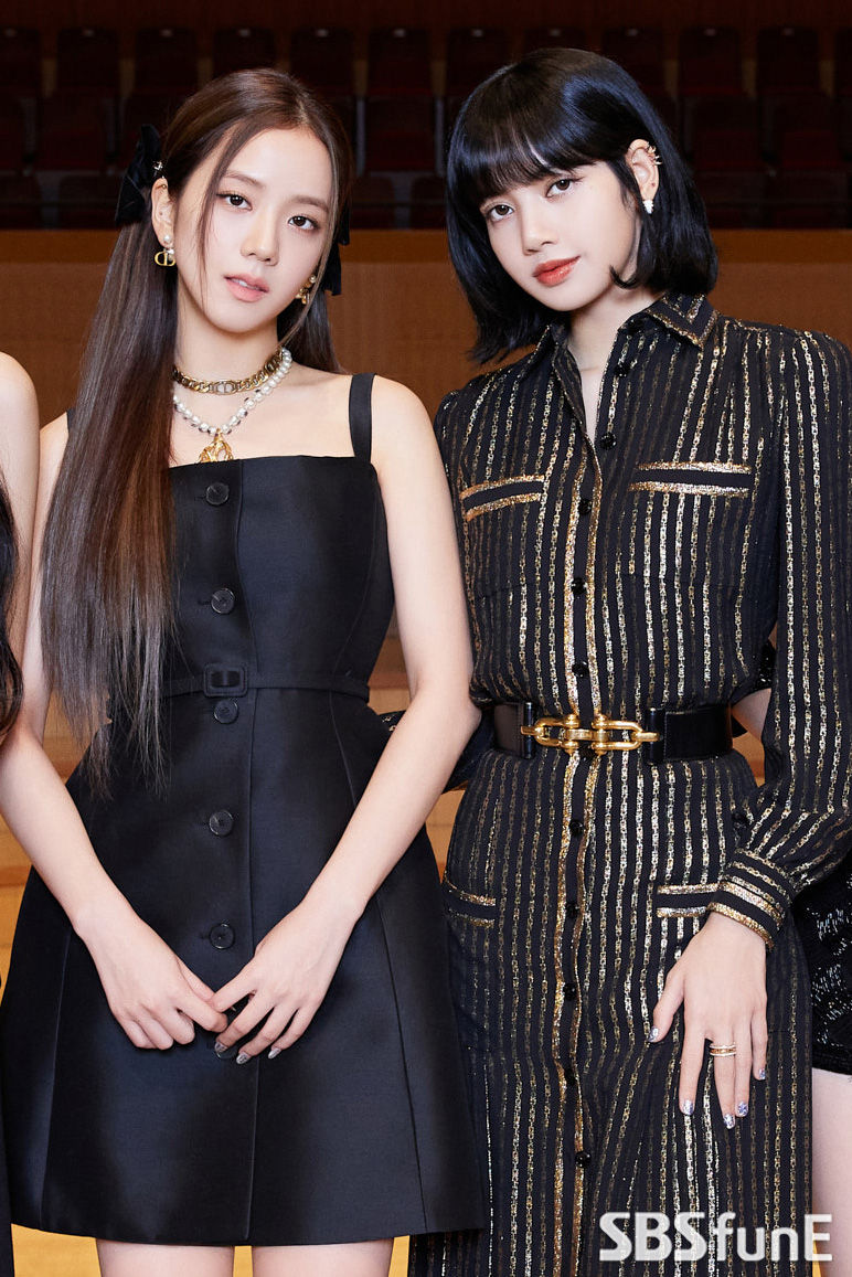 블랙핑크 지수 리사