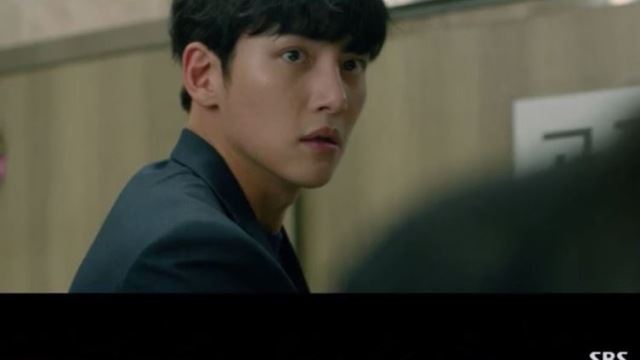 [스브스夜] '편의점샛별이' 김유정X지창욱X한선화, 3자 대면&hellip;관계 변화 예고