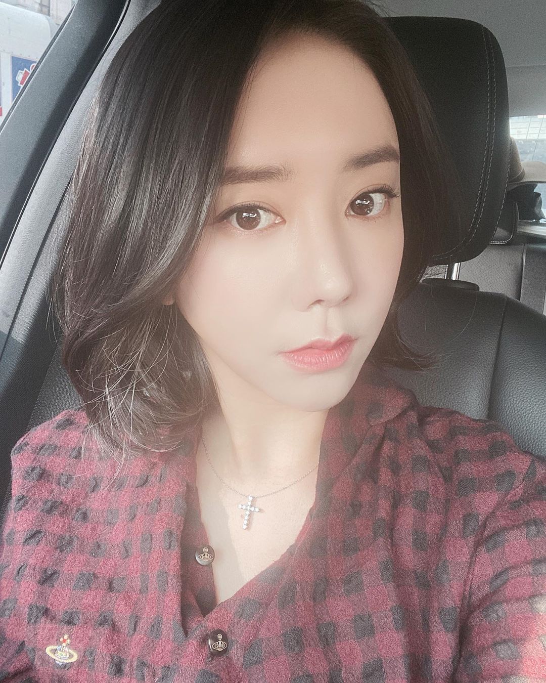 박수인, 눈물의 해명 기자회견…