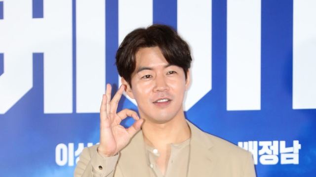 [E포토] 이상윤, '오케이 마담에서 만나요'
