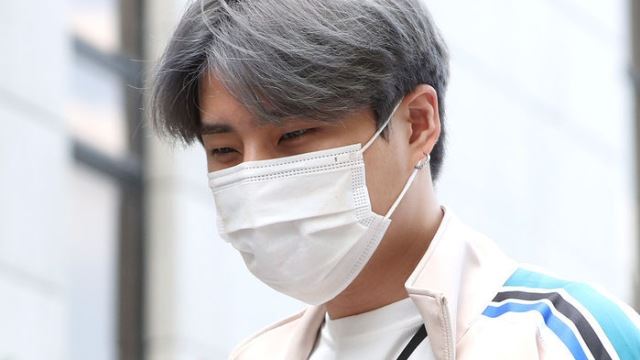 [E포토] 데이식스 영케이, '은갈치빛 머리'