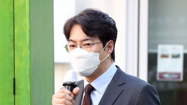 [E포토] 송일국, '학대로 고통받는 아이들에게 관심을'