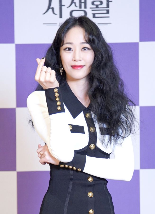 김효진