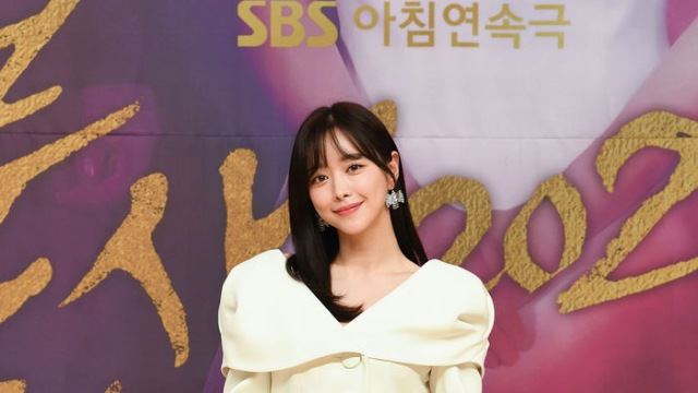 [Throwback] Hong Soo-ah, 'Phoenix Goddess'