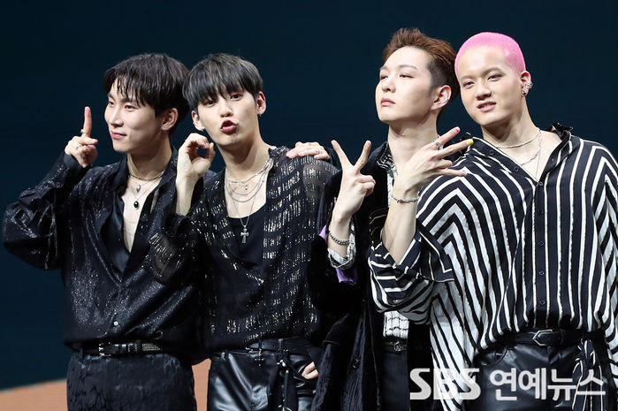 [Throwback] BTOB 4U Sends Heartfelt Love at 'INSIDE' Media Showcase