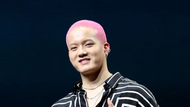 [Throwback] Peniel of BTOB 4U Rocks Striking Pink Hair at 'INSIDE' Media Showcase