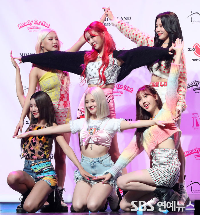 [Throwback] MOMOLAND Shines Like 'Ready or Not' Stars at Media Showcase