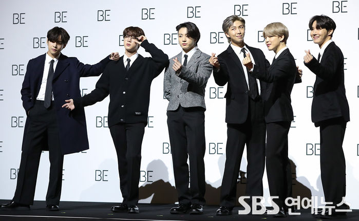 [Throwback] BTS Strikes a Pose at Global Press Conference for New Album 'BE (Deluxe Edition)'