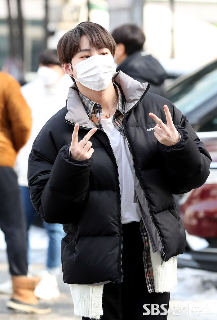 [Throwback] HA SUNGWOON Looking Dashing As Ever