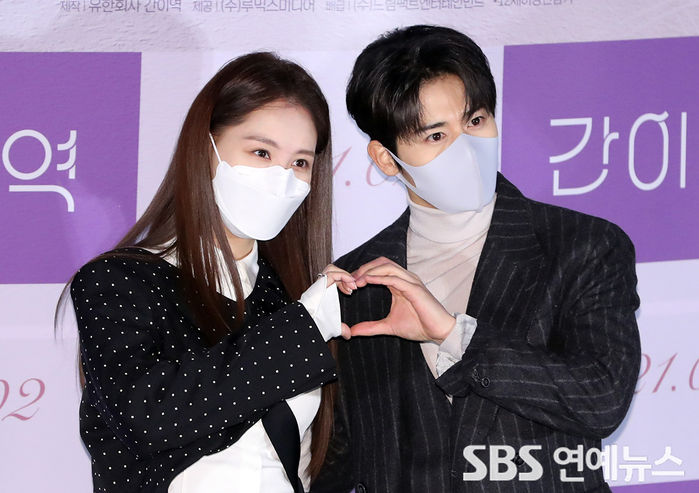 [Throwback] Kim Jaekyung and Kim Dongjun Are a 'Beautiful Couple'