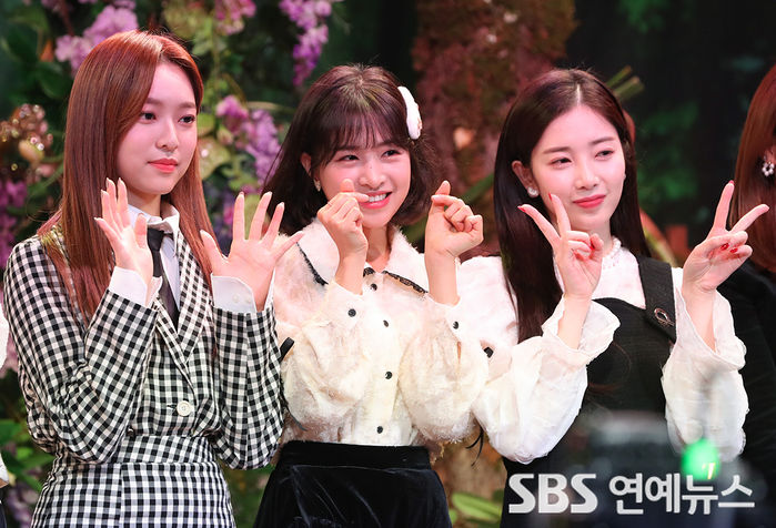 [Throwback] APRIL Brings the Cuteness to VR Concert