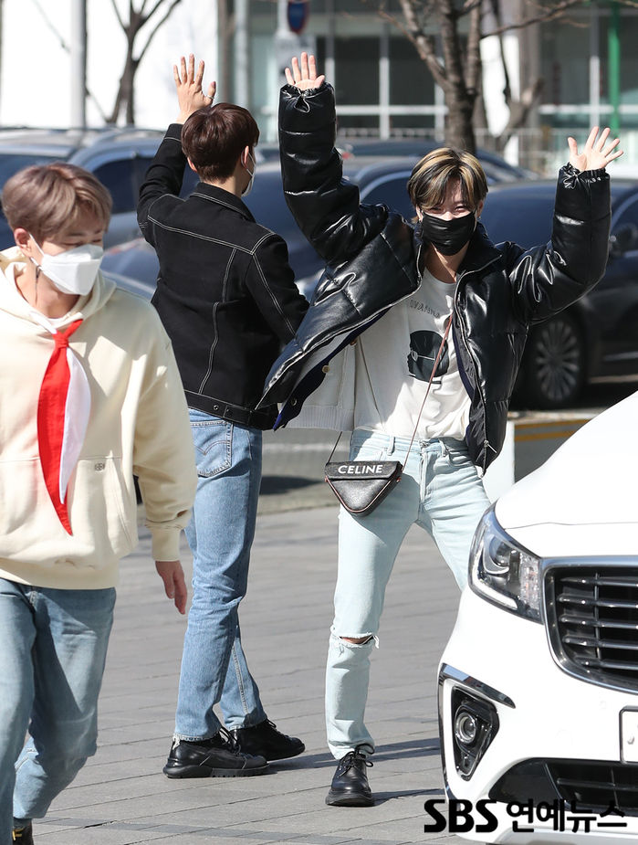 [Throwback] SHINee Are Thrilled to See Fans Again at Cultwo Show
