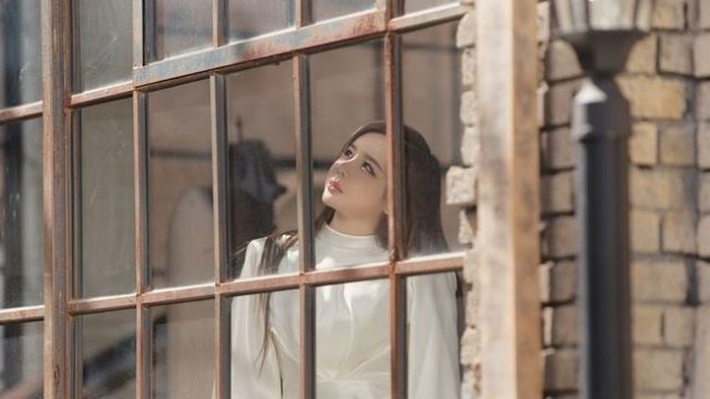 '11kg 감량' 박봄, 2년 만에 이달 컴백