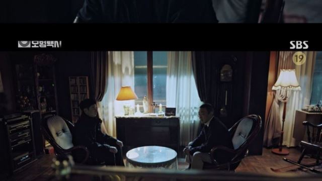 '모범택시' 김의성, "나와 함께 복수하지 않겠나"…이제훈에 '복수 대행' 제안